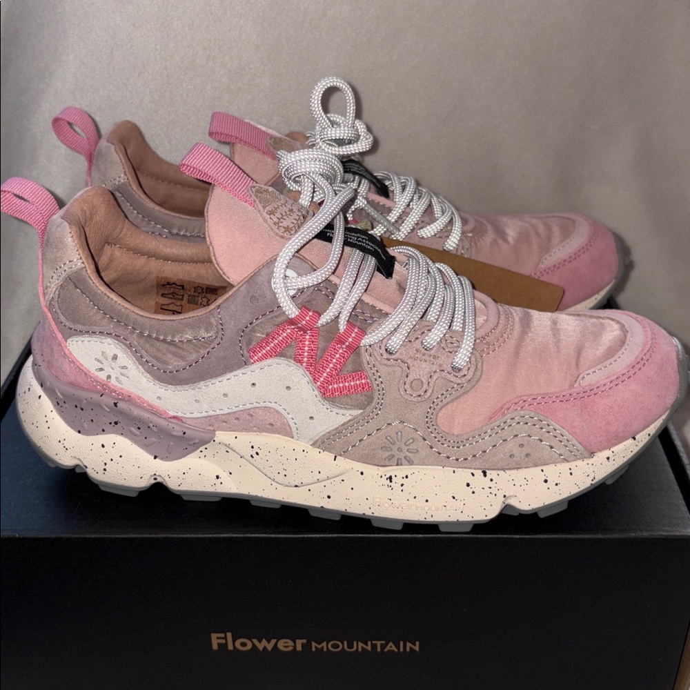 NWT Flower Mountain Yamano 3 Sneaker in Cipria Beige - Picture 10 of 15